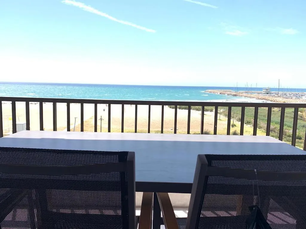 Espectaculares Vistas Al Mar En Segur De Calafell Διαμέρισμα 0*,